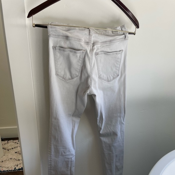 H&M Shaping Skinny Regular Jeans - Picture 3 of 5